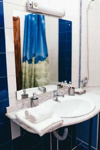 Гостиница Вирджиния Йошкар-Ола 2-местный номер полулюкс-6