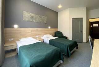 Гостиница Вирджиния Йошкар-Ола Номер стандарт улучшенный с 2 односпальными кроватями-8