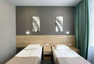 Гостиница Вирджиния Йошкар-Ола Номер стандарт улучшенный с 2 односпальными кроватями-5