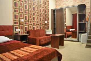 Гостиница Вирджиния Йошкар-Ола Небольшой двухместный номер с 1 кроватью-6