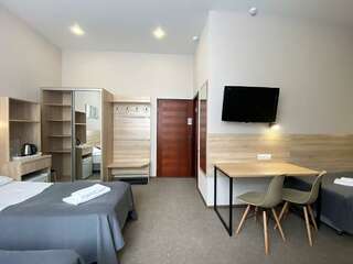 Гостиница Вирджиния Йошкар-Ола Номер стандарт с 4 односпальными кроватями-5