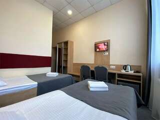 Гостиница Вирджиния Йошкар-Ола Двухместный номер с 2 отдельными кроватями-2