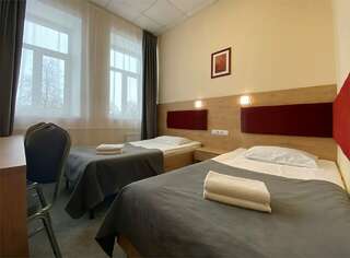 Гостиница Вирджиния Йошкар-Ола Двухместный номер с 2 отдельными кроватями-1